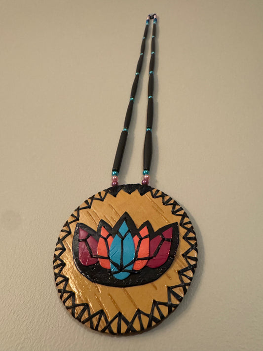 Five Leaf Floral Medallion